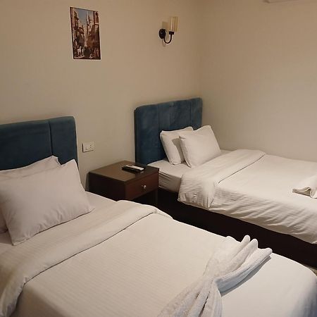 Pyramids Way Inn Kafrat al Jabal Exterior photo